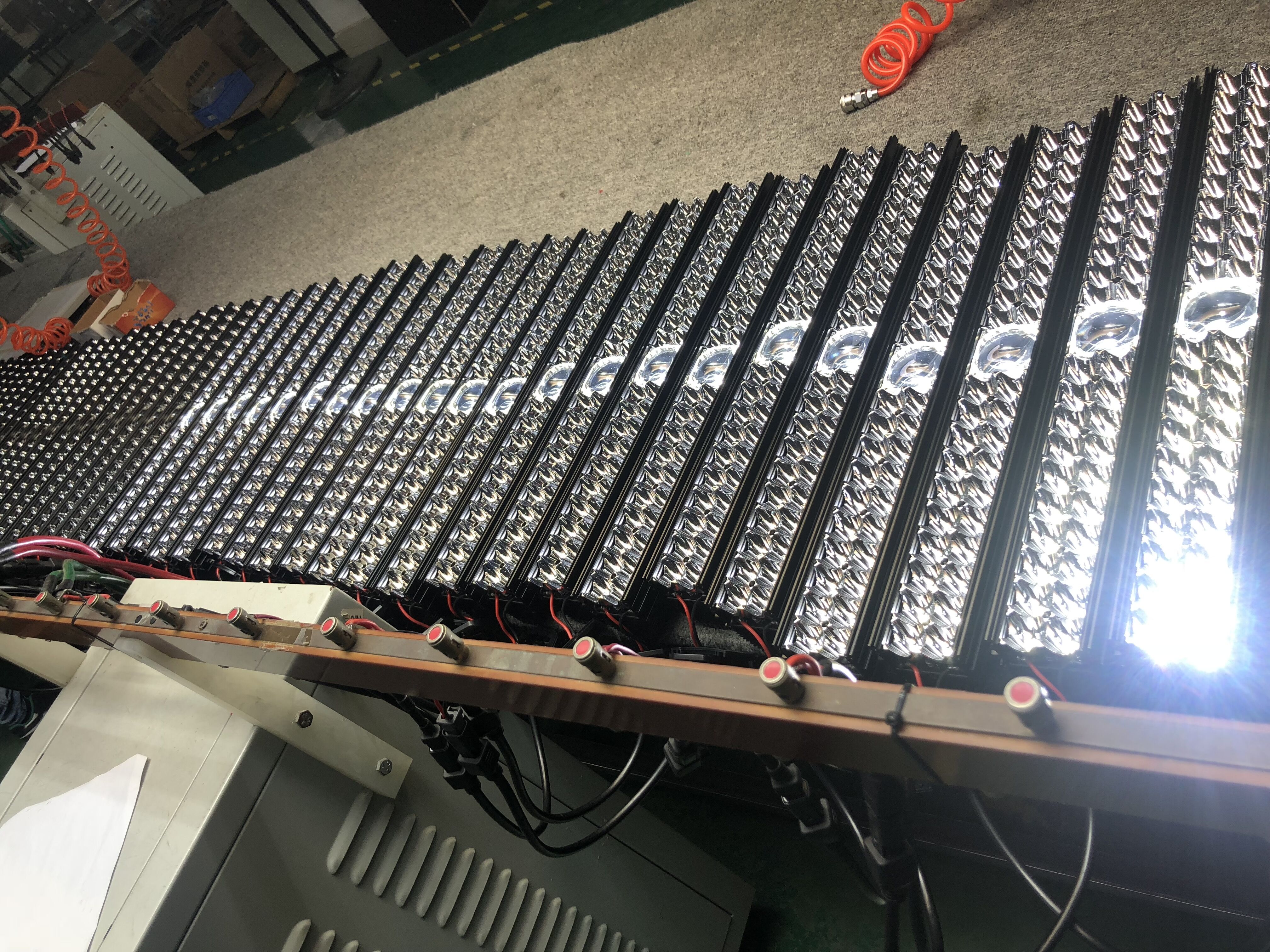 Ilumina&ccedil;&atilde;o de fabricante de barras de luz a laser-jiuguang